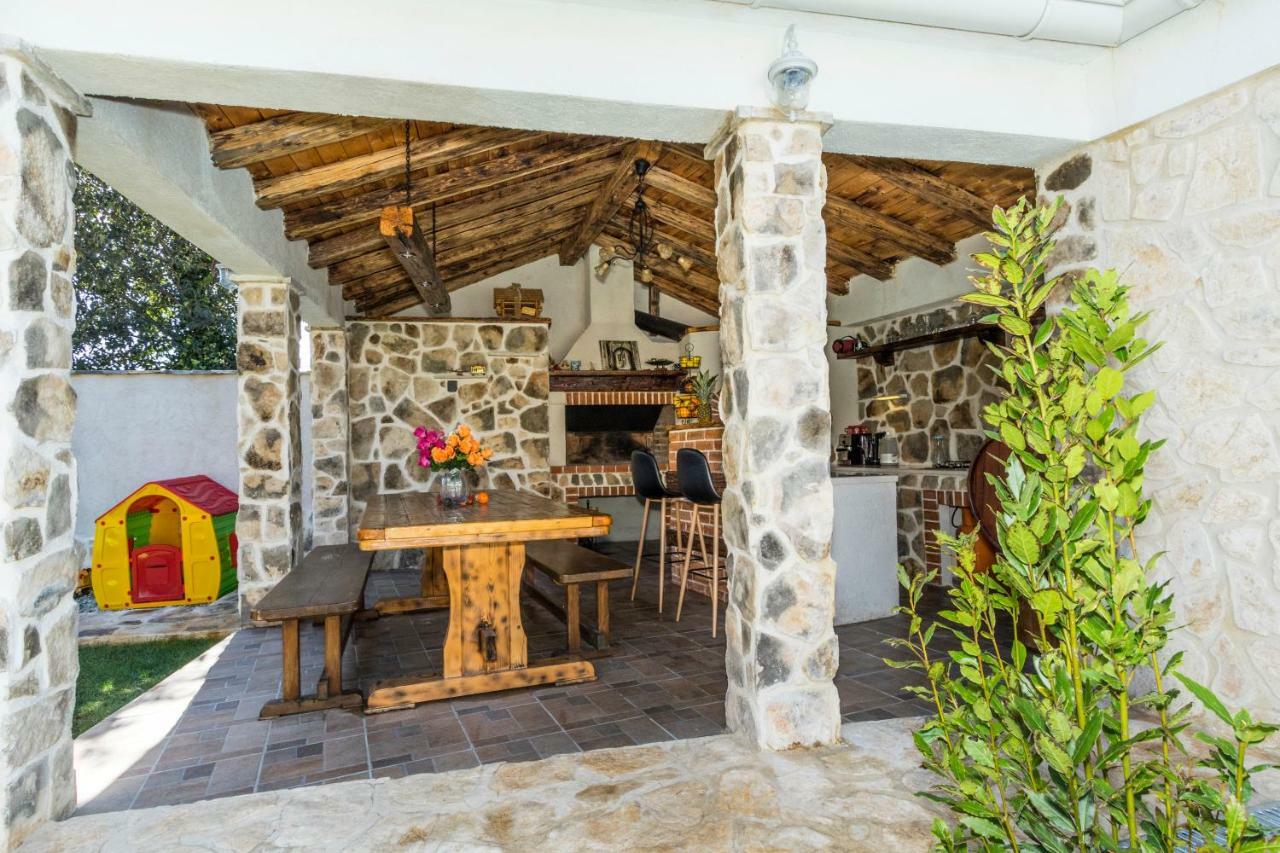 Villa Andrija Sibenik Luaran gambar